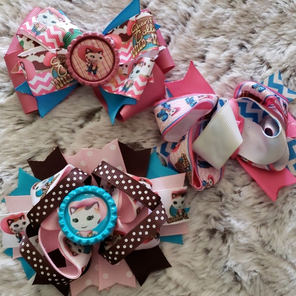 Sheriff Calie bows